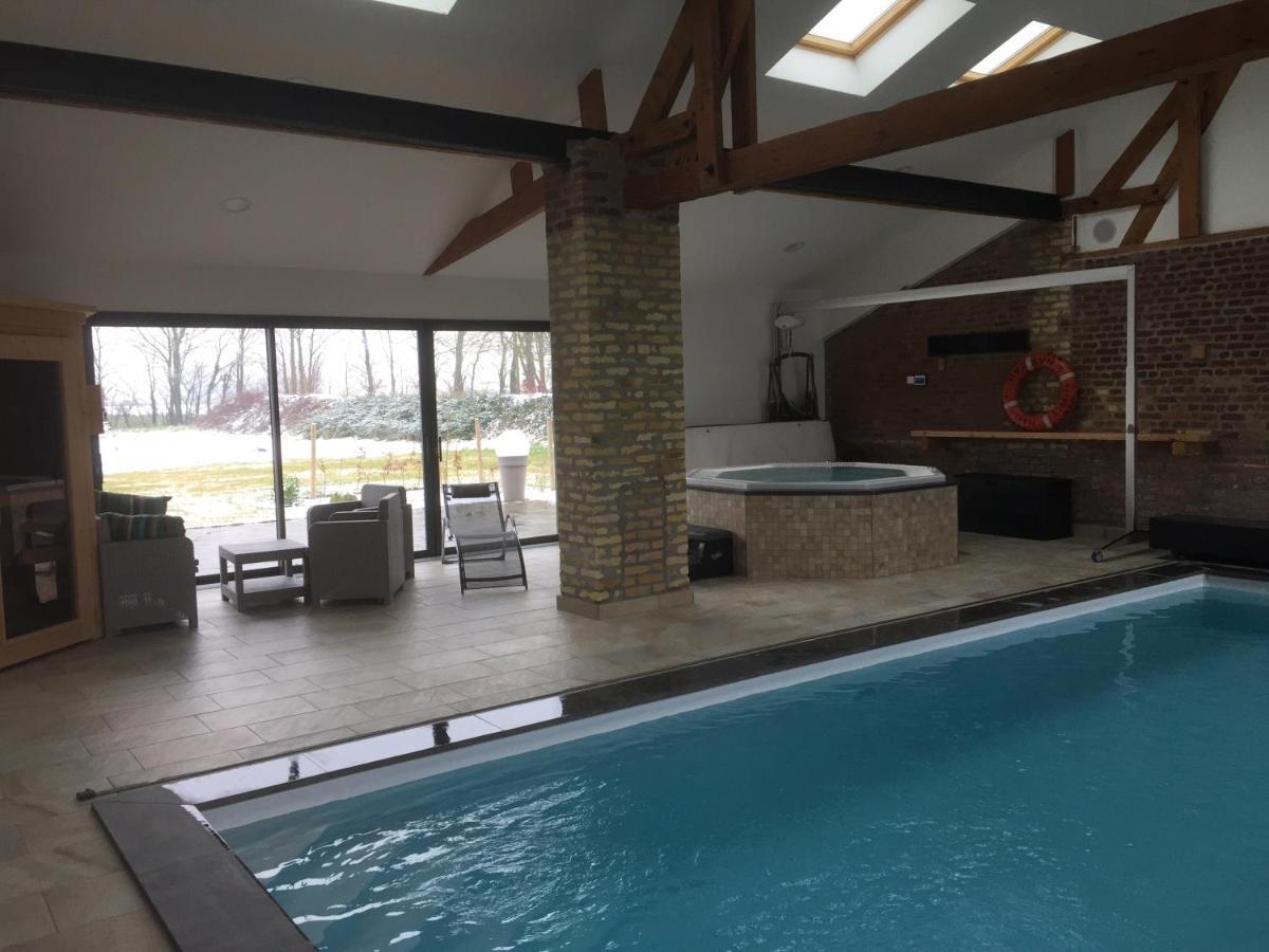 Au Grand Saule Villa Les Attaques Rom bilde